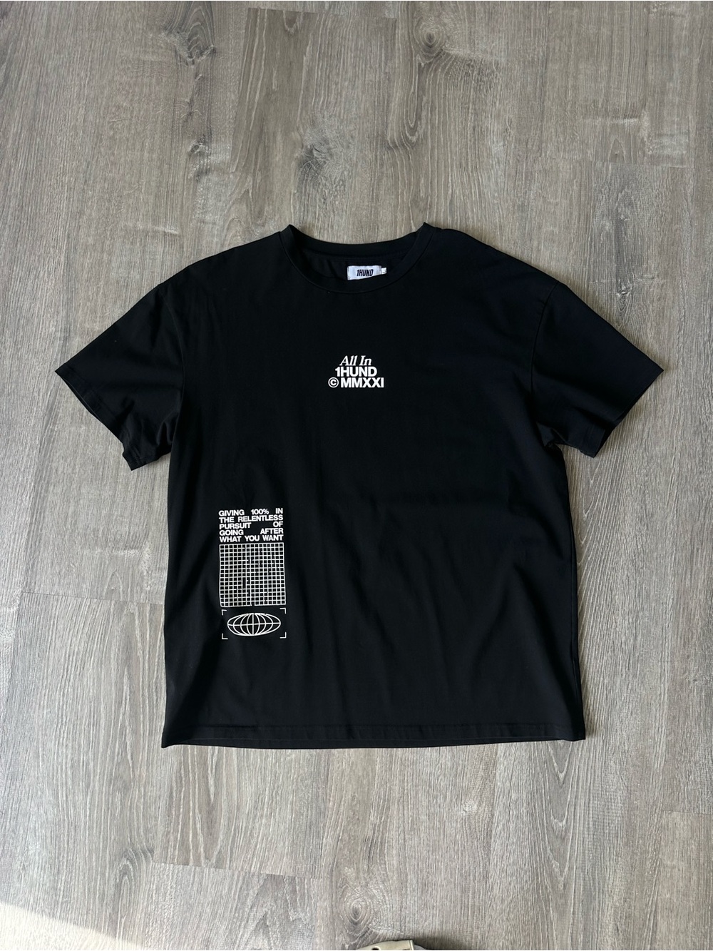 1HUND T-shirt